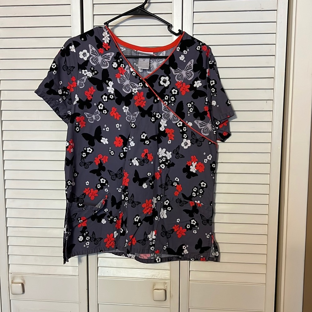 Scrub Top